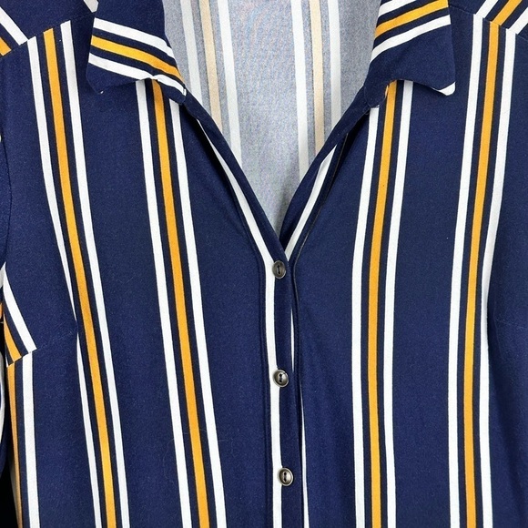 Women's 3/4 Sleeve Striped Travel Dress - Picture 3 of 9